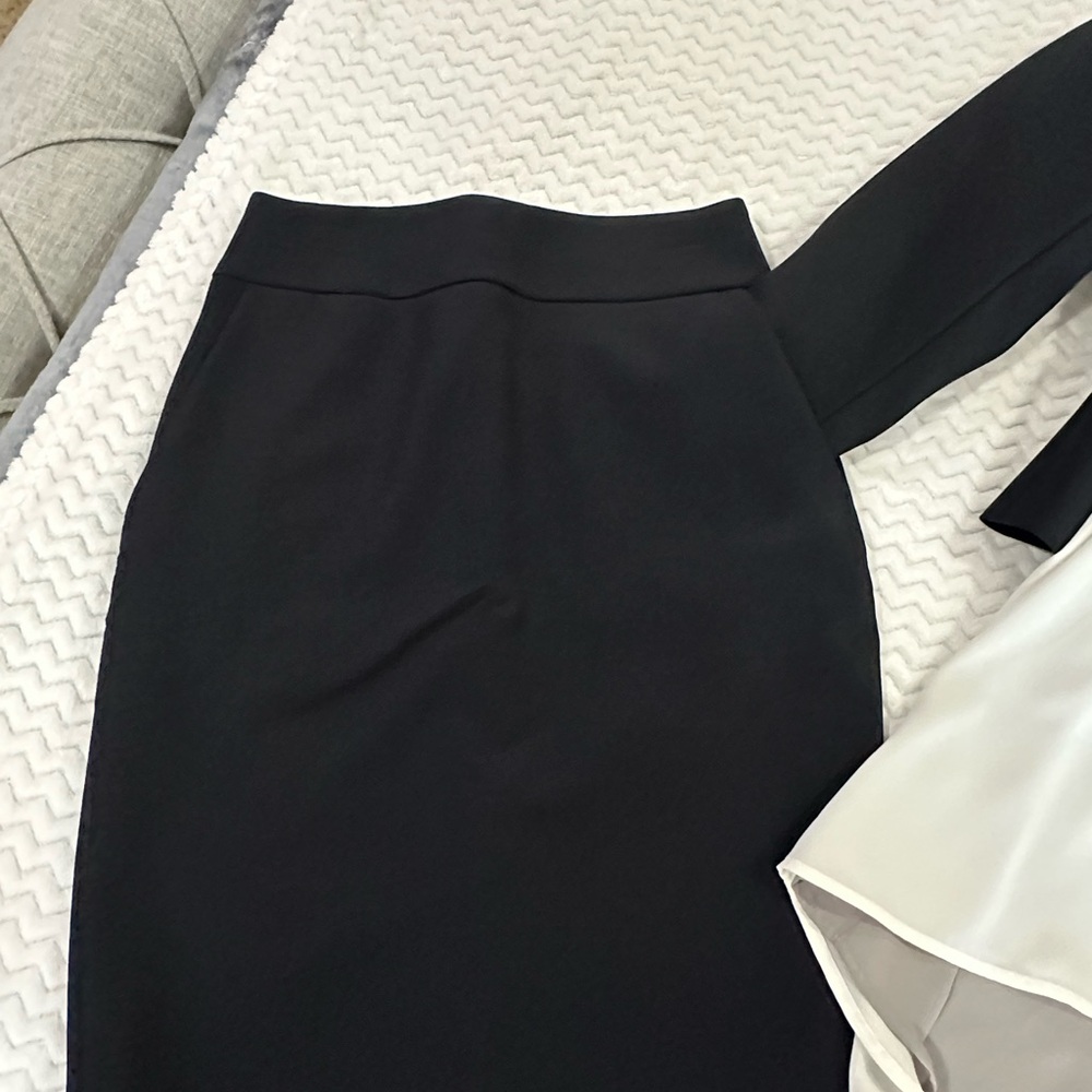 Size 2 jacket and size 4 skirt with matching reversible top from Express. Used - Picture 2 of 7